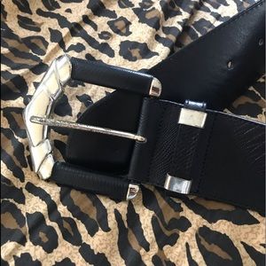 Beautiful unique vintage Gianni Versace belt